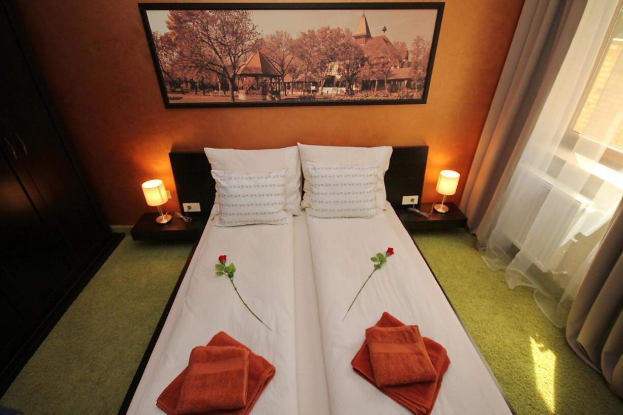 Palic Lux Appartement Buitenkant foto