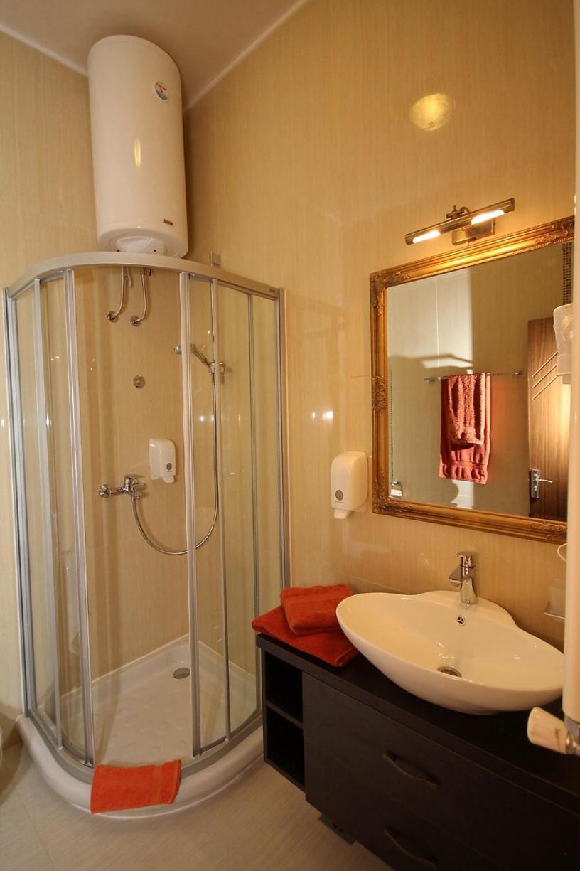 Palic Lux Appartement Buitenkant foto